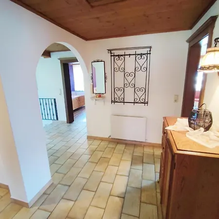 Holiday home Group In With Garden And Barbecue Hippach