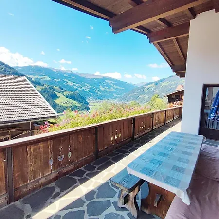 Holiday home Group In With Garden And Barbecue